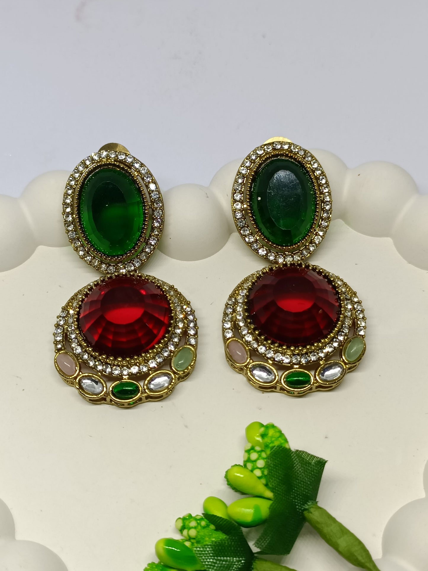Multicolor Graceful Double Drops