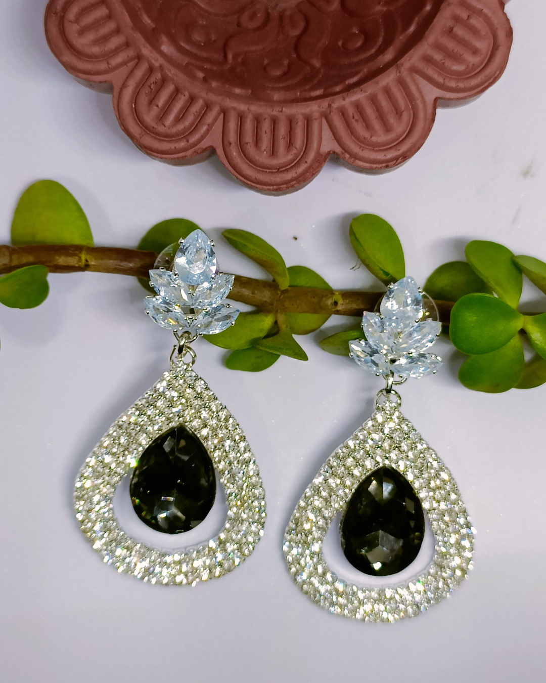Emerald Green Chic Crystal Drops