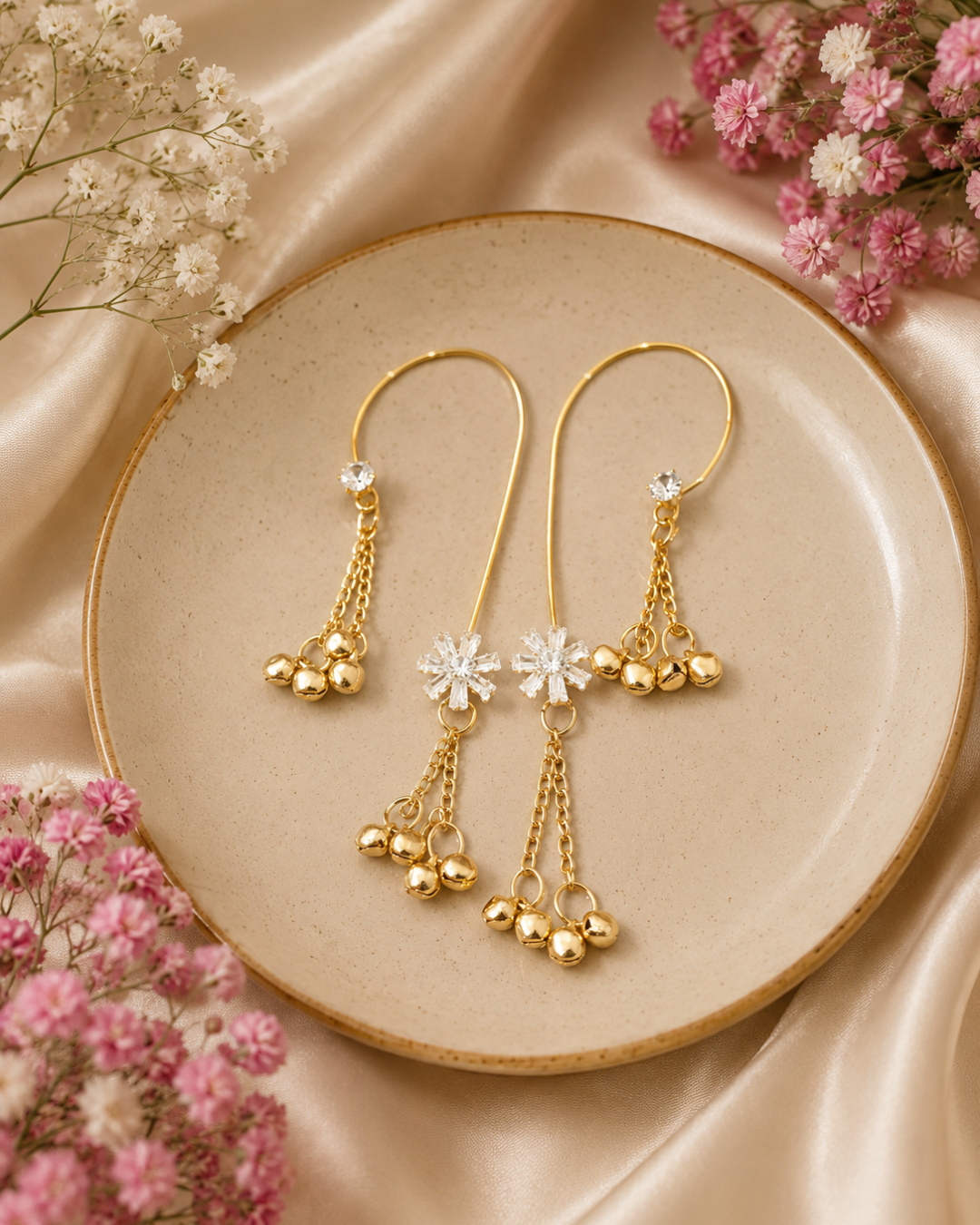 Gold Ghungroo Kaan Hook
