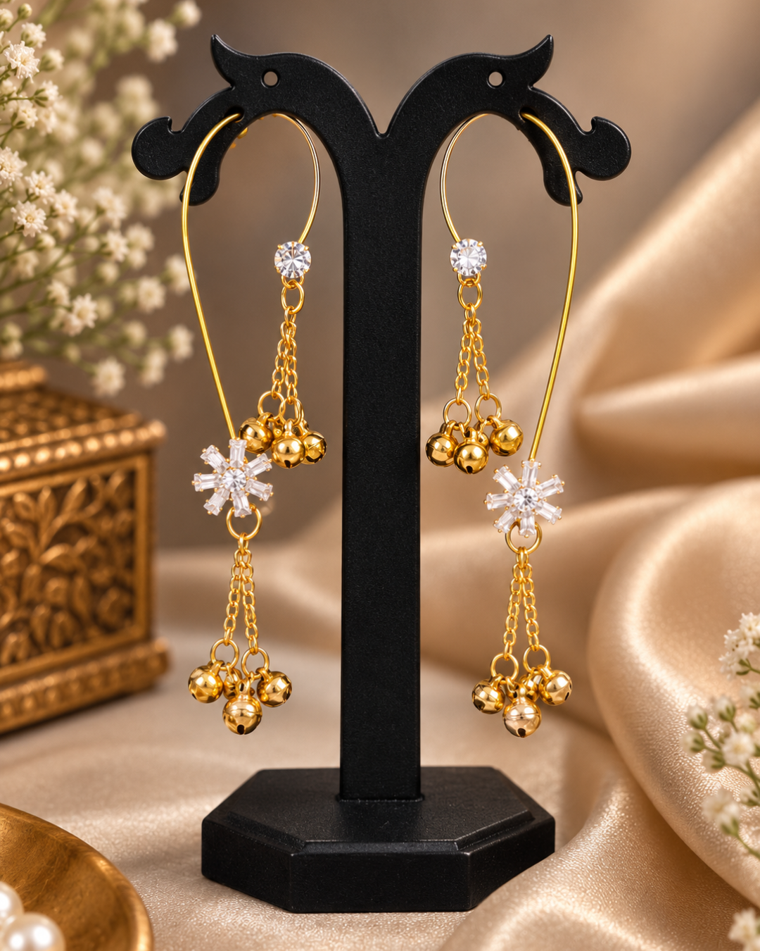 Gold Ghungroo Kaan Hook