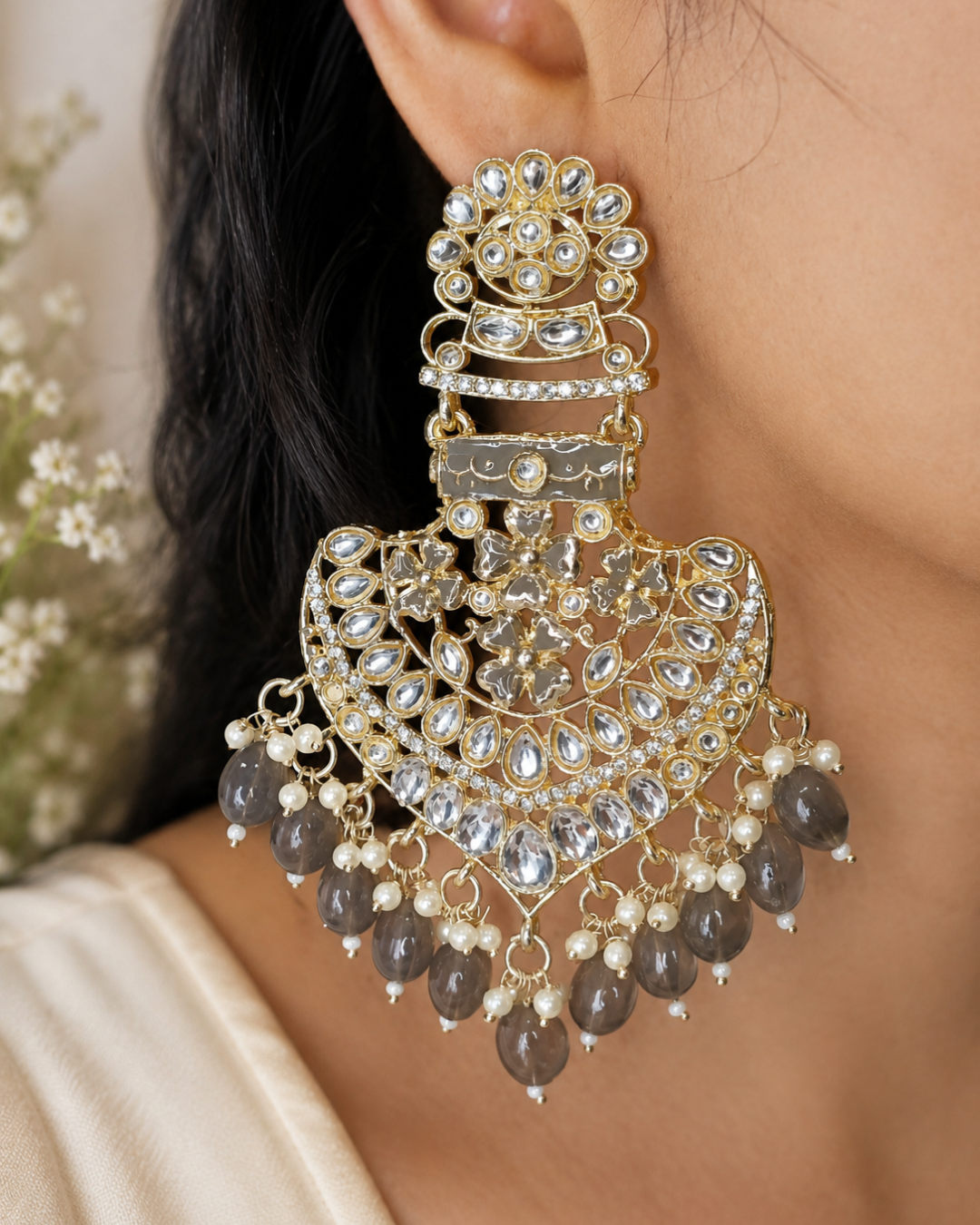 Grey Regal Kundan Chandaliers